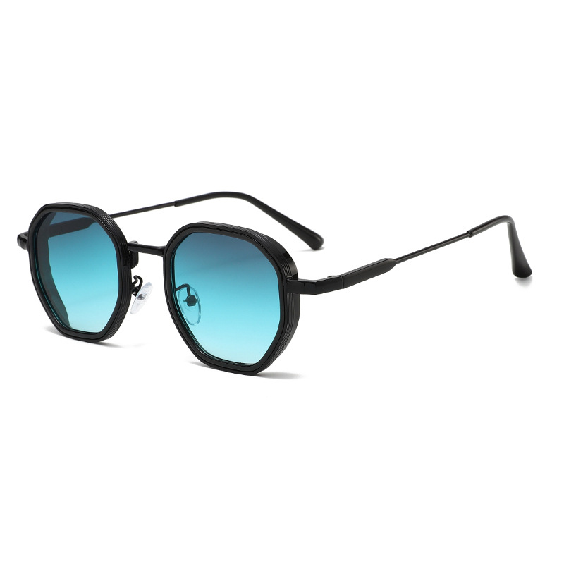 Metal Polygon Retro Sunglasses - Street Fashion Photographers 评论和价格