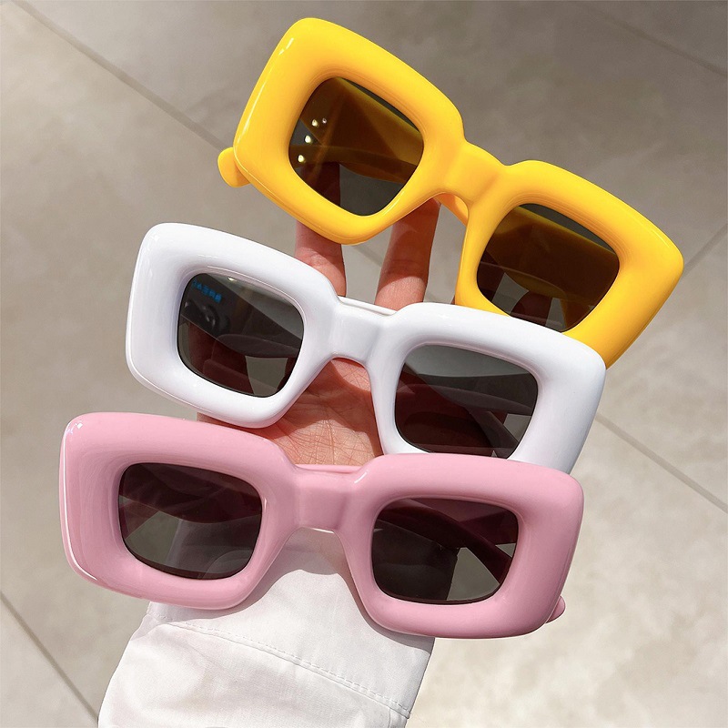 New Women Square Sunglasses Fe - Street Fashion Photo 评论和价格
