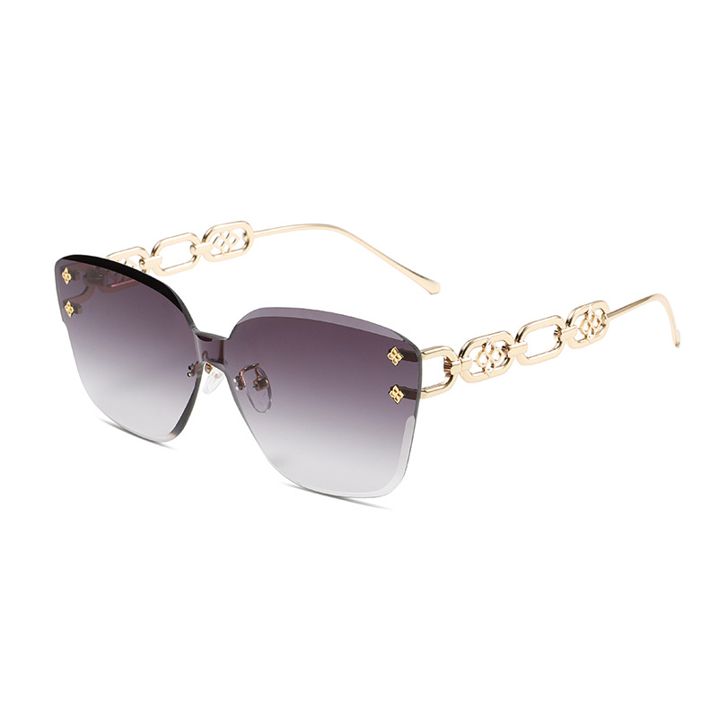 New Fashionable Sunglasses Str - Street Fashion Photo 评论和价格